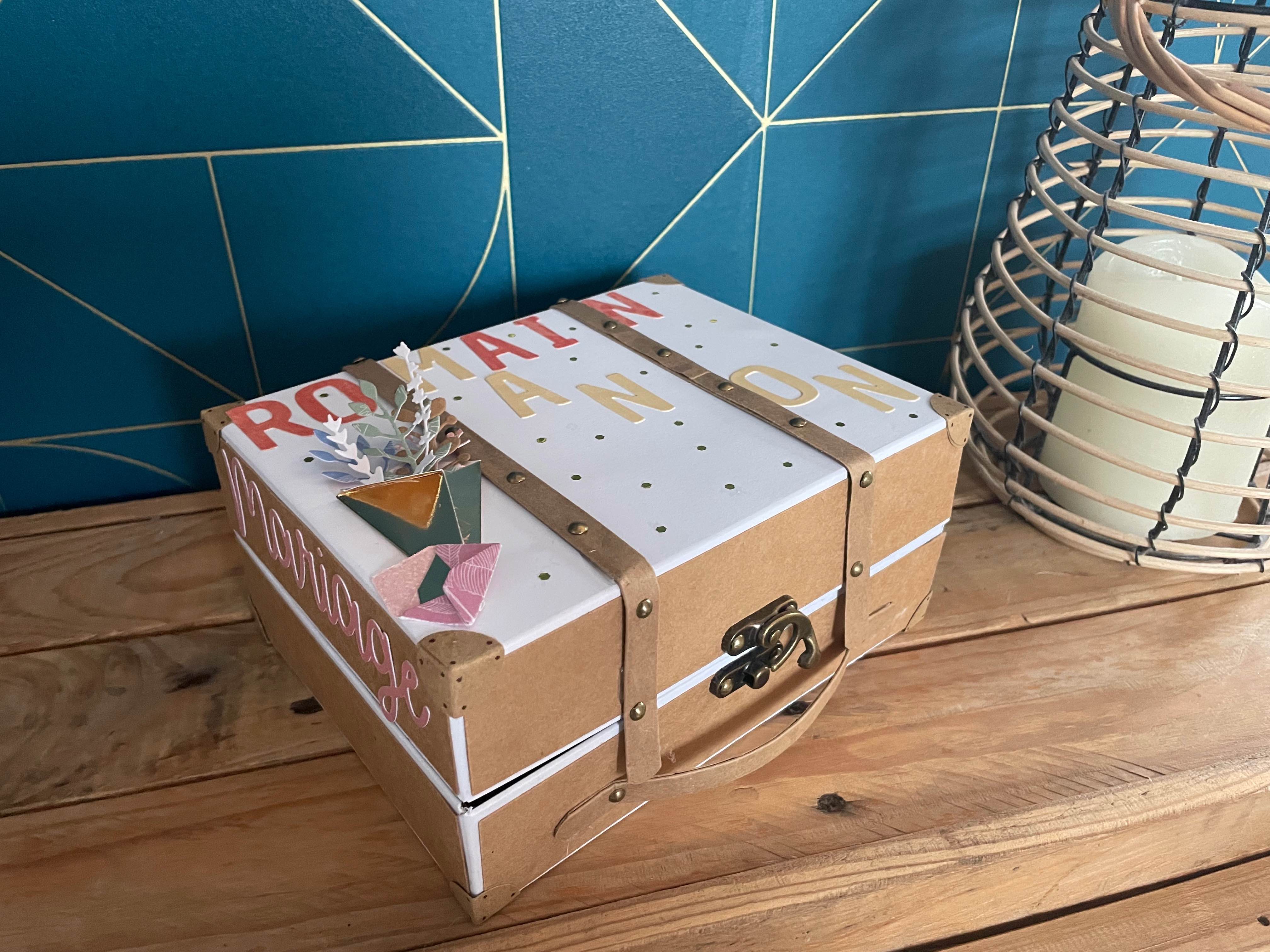 Boîte à souvenirs terminée